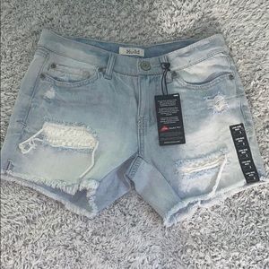 Mudd light blue jean shorts size 3!